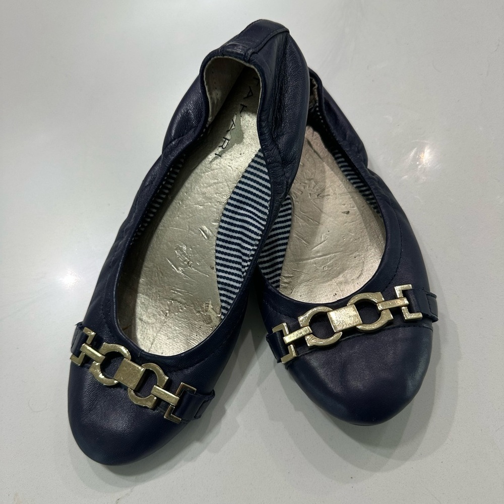 Tahari Blue and Gold Flats with‎ Chain Detail